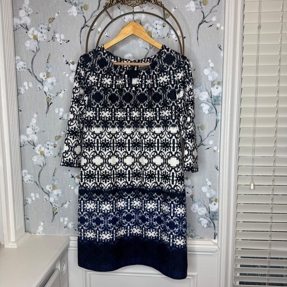Taylor Dresses & Skirts - Taylor Womens Navy White Geometric Ombre 3/4 Sleeve Shift Dress Size 10